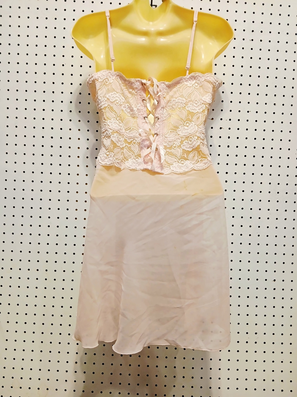 Source Unknown Pale Pink Lace Chemise Nightgown - Picture 5 of 10